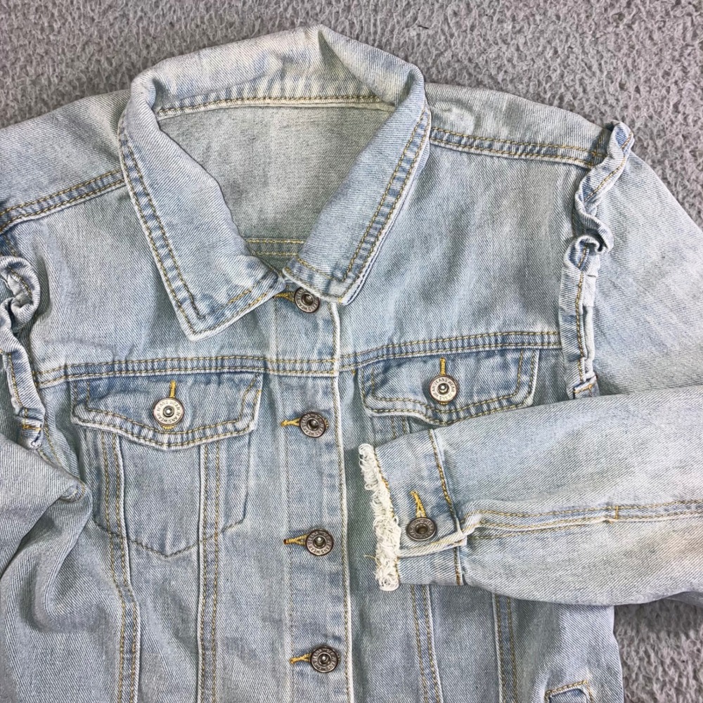 Ruffle Shoulder Denim Jacket Women S Light Wash Raw Hem Cropped Western Spring - Picture 1 of 12